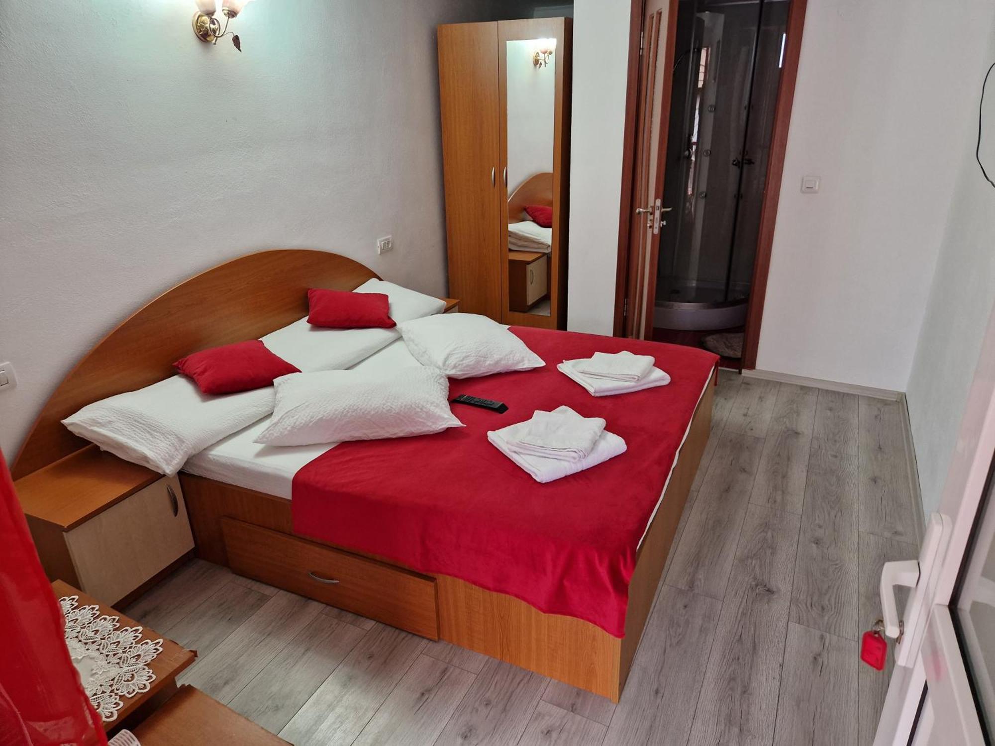Pensiunea Anisoara Chiscau Exteriér fotografie