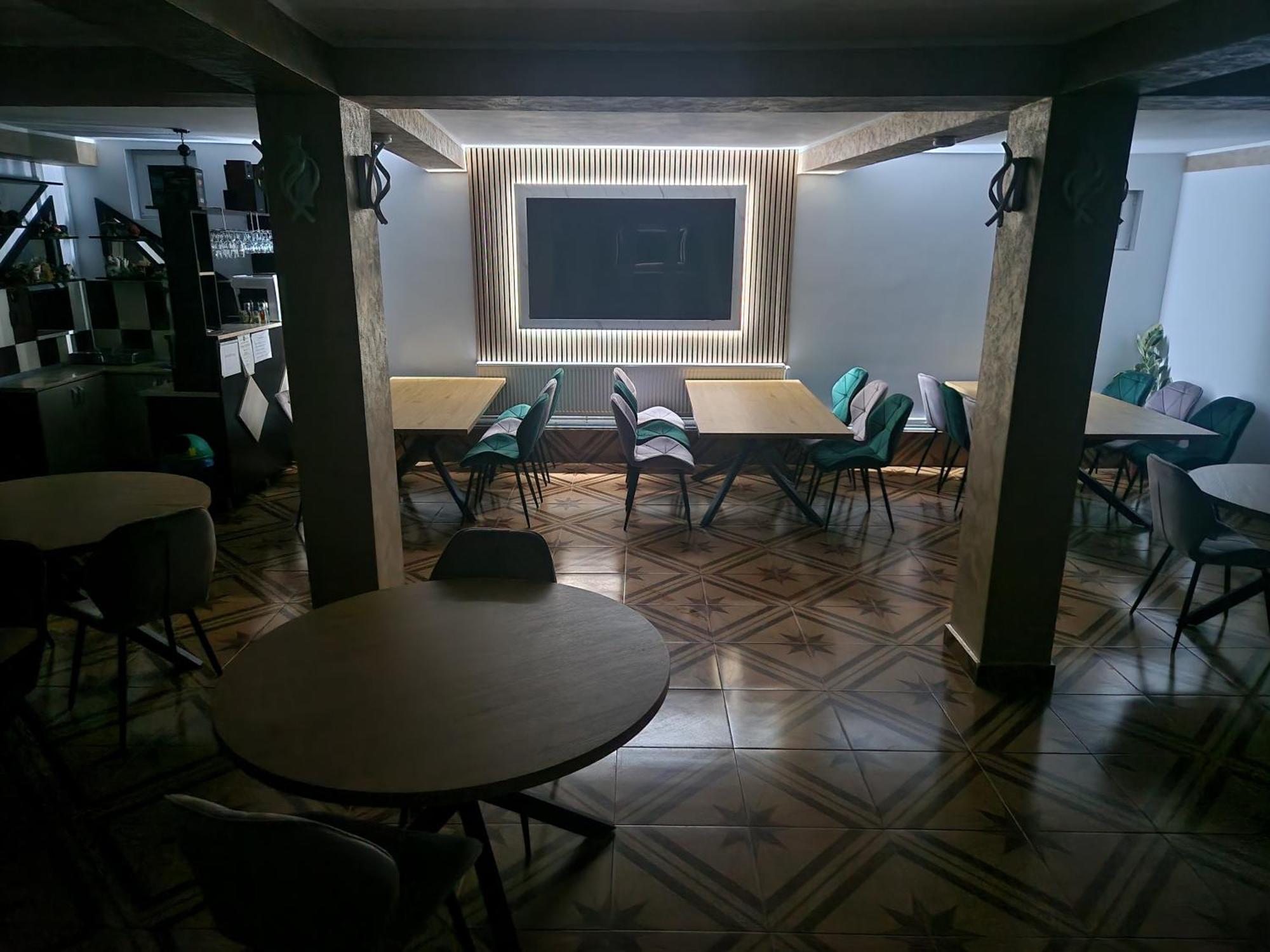 Pensiunea Anisoara Chiscau Exteriér fotografie